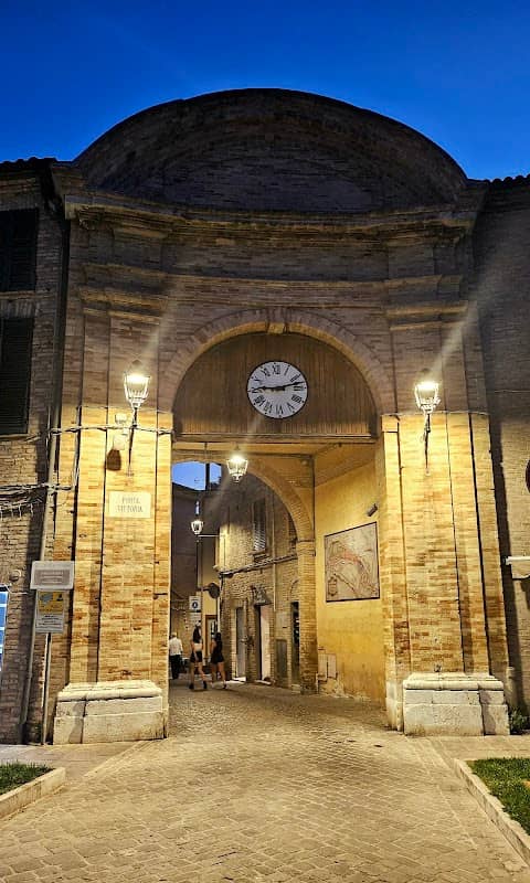 Porta Vittoria, detta Porta Marina - Image 1