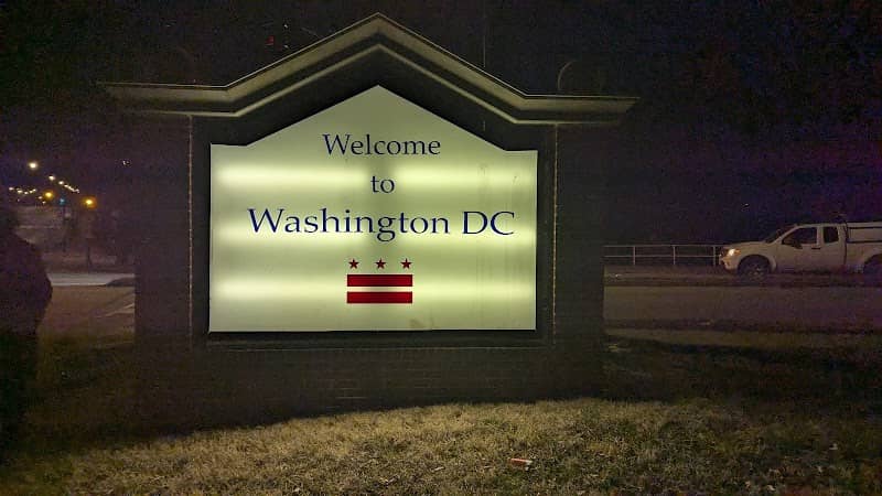 Welcome to Washington DC sign - Image 1