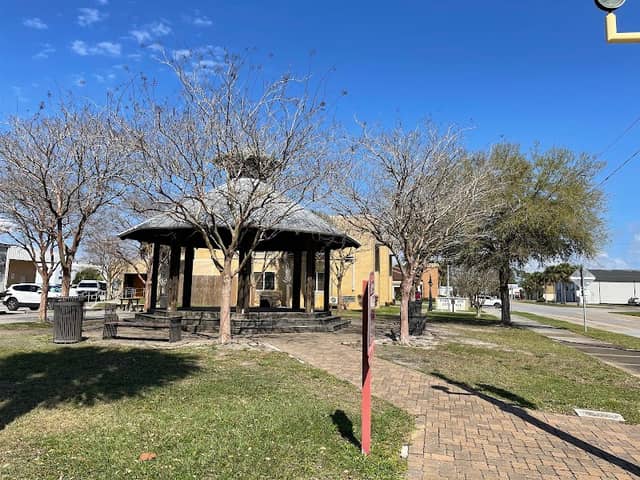 Downtown Port St Joe Park / Gazebo - Image 1