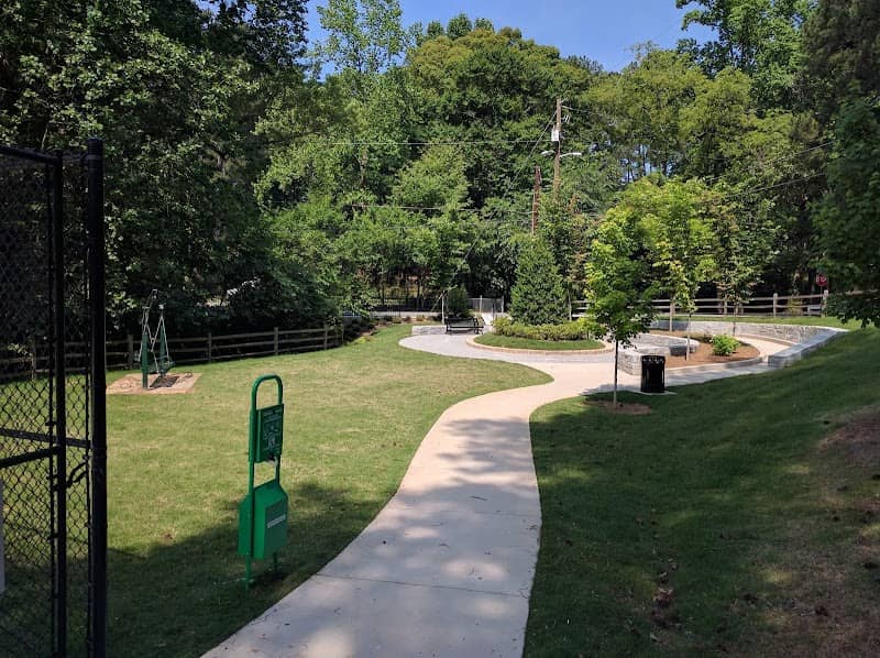 Victory Park - Image 1
