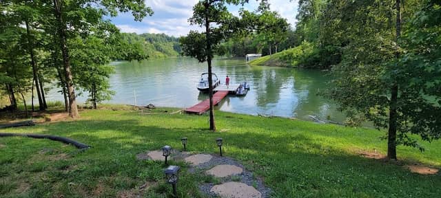 Douglas lake - Image 1