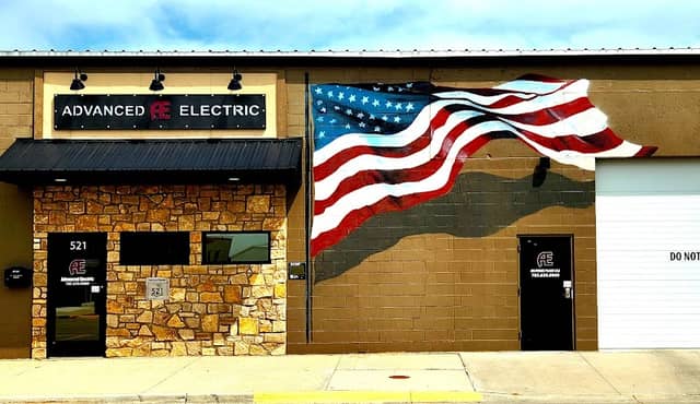 'Old Glory' Mural - Image 1