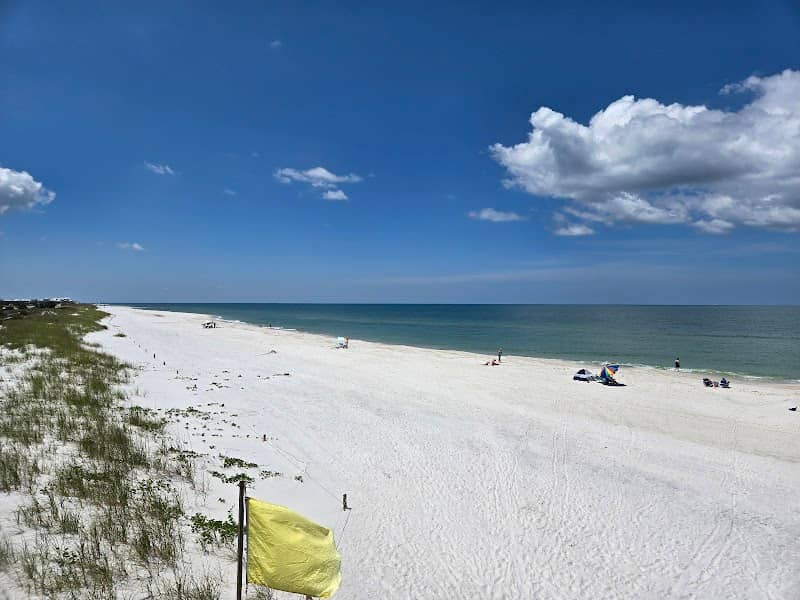 Gulf Breeze Day use area - Image 1