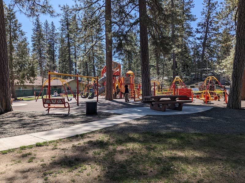 Minnie Park - Image 3