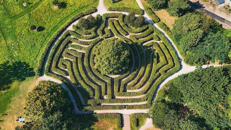 Worden Park Maze - Image 1