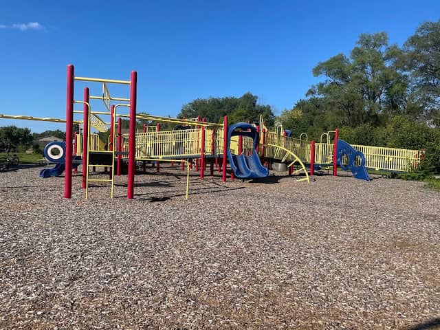Lions Park - Image 1