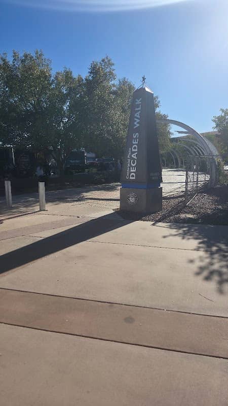 Centennial Plaza Park - Image 2