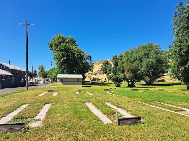 Bassett Park - Image 1