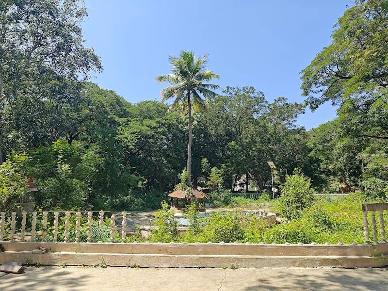 Puthayiram Poonga - Image 1