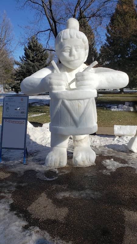 Fickel Park - Image 1