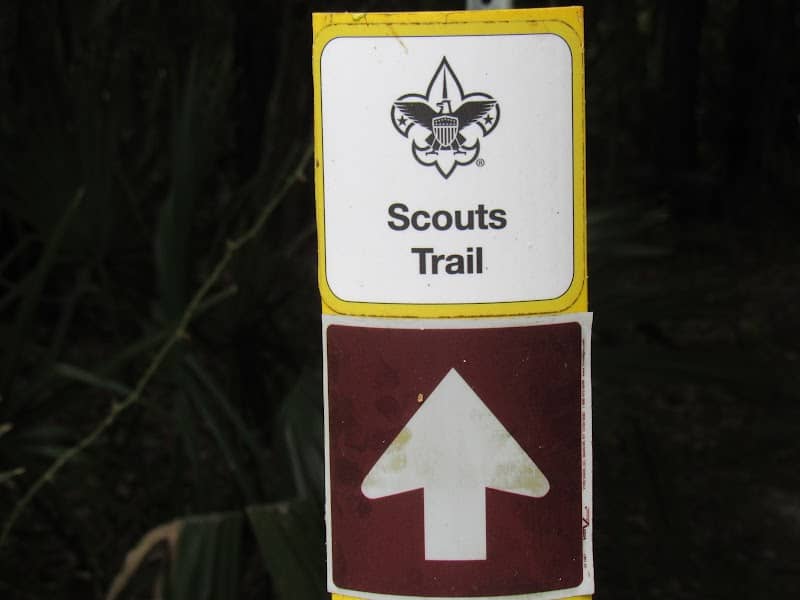 Scouts Trail Trailhead - Image 2