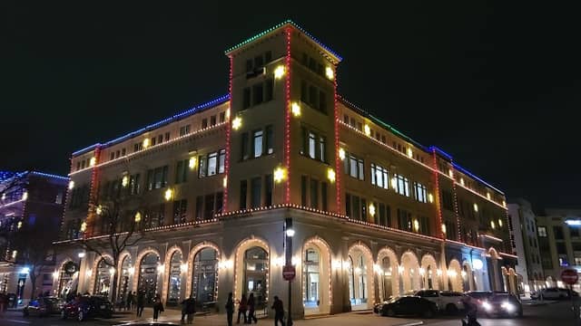 Frisco Square Lights - Image 3