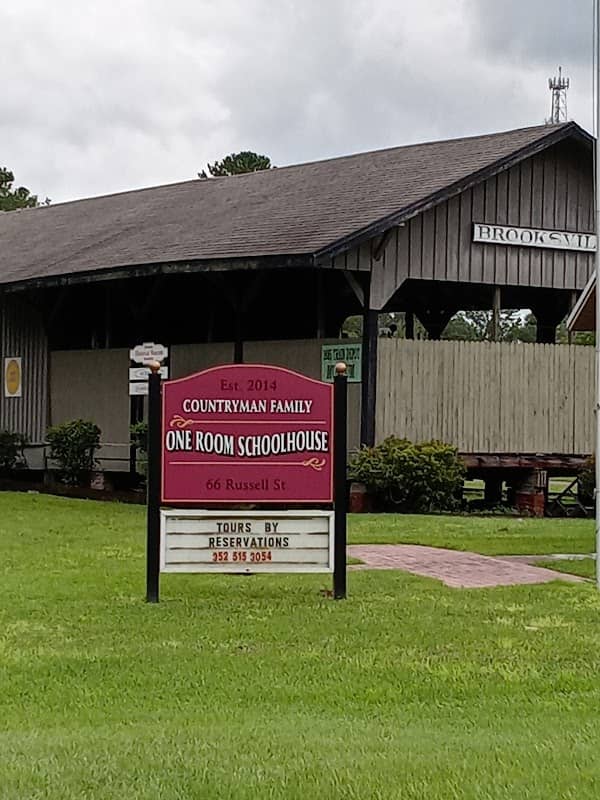 1885 Brooksville Train Depot - Image 2