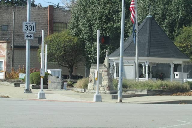 Sit Park - Image 1
