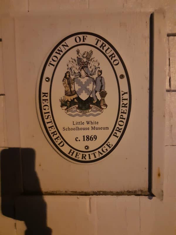 Little White Schoolhouse Museum - Image 2