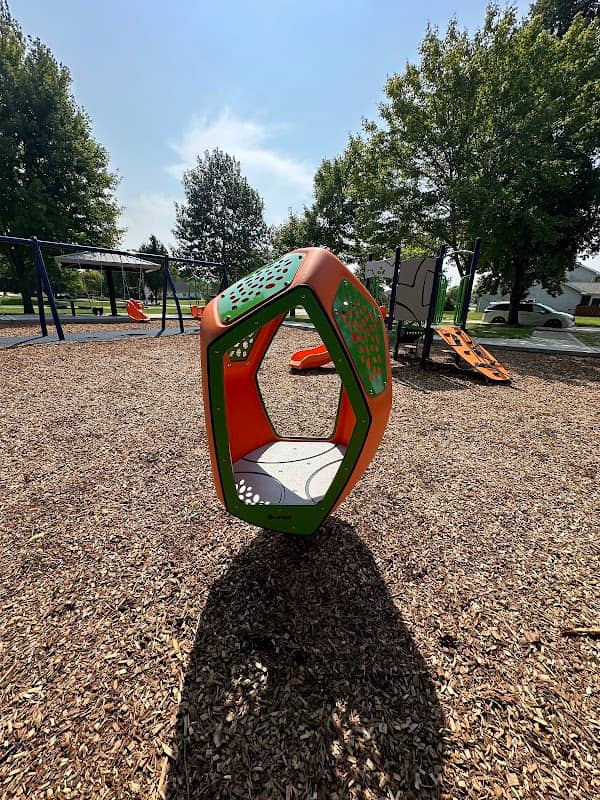 Louie Moorman Memorial Park - Image 2
