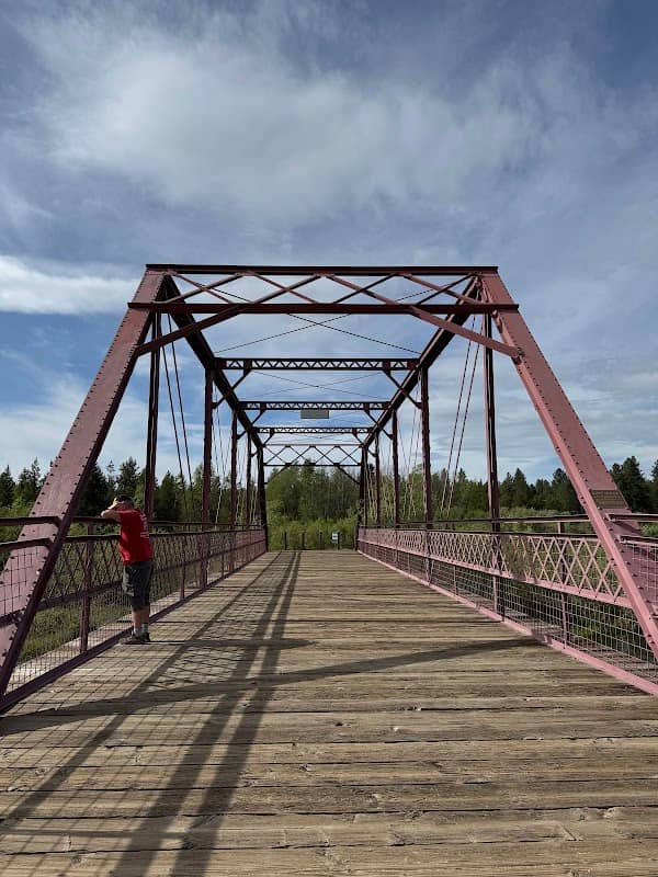 Riverfront Park - Image 1