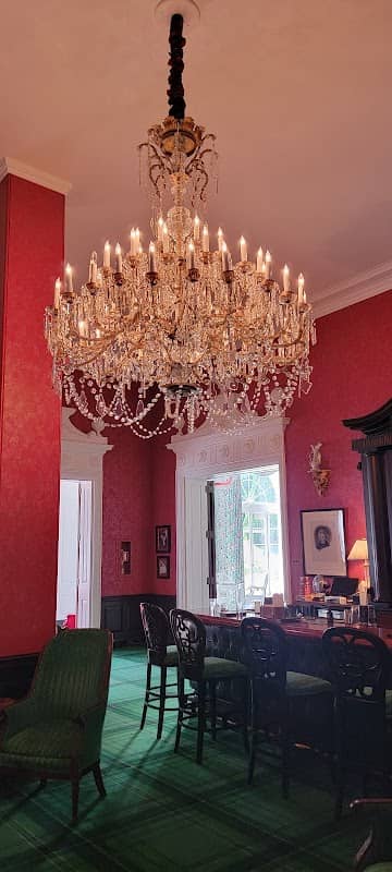 Gone with the Wind Chandelier - Image 1