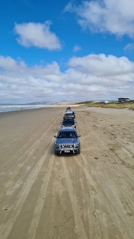 Aussie Girls Offroad - Image 1