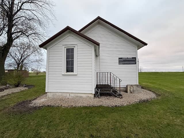 Adolph Munson Park - Image 2