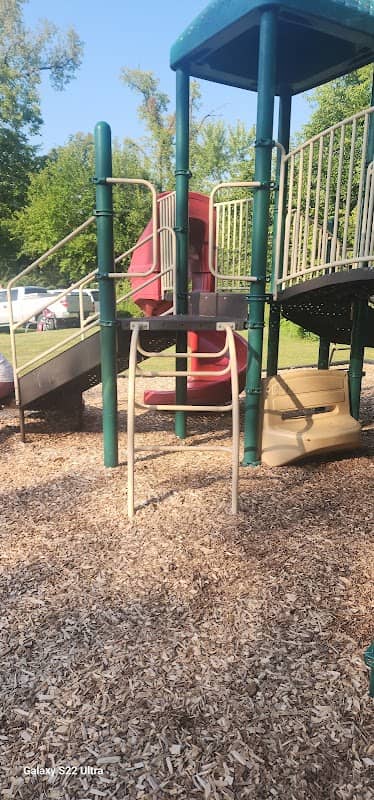 Binford Park - Image 2