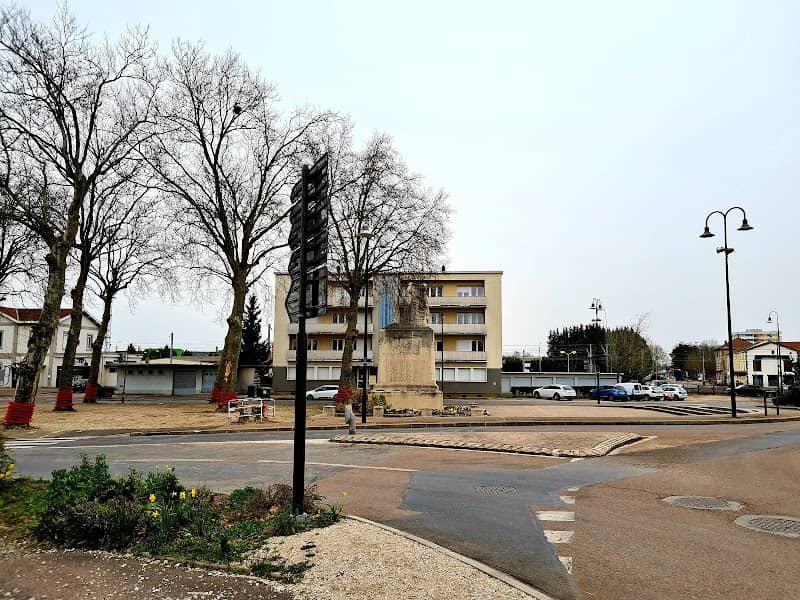 Monument des martyrs - Image 2