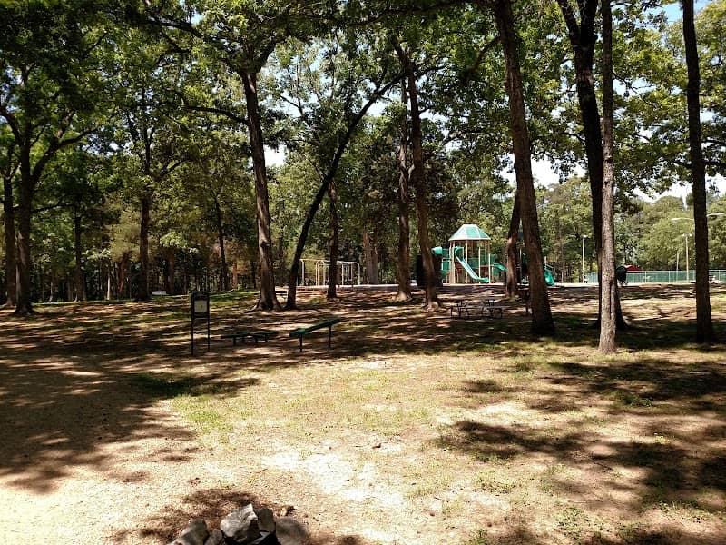 Park On Wilgrove - Image 1