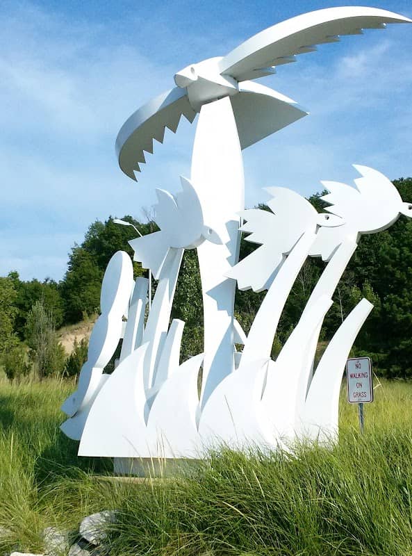 Grand Haven Lighthouse Connector Park - Image 1