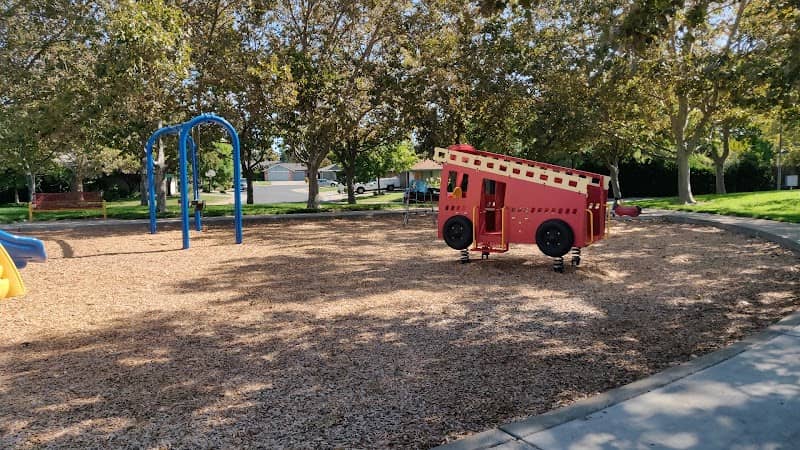 Van Doren Park - Image 2