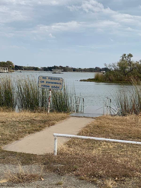 Knickerbocker Park - Image 1