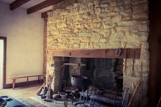 Old Stone House - Image 3