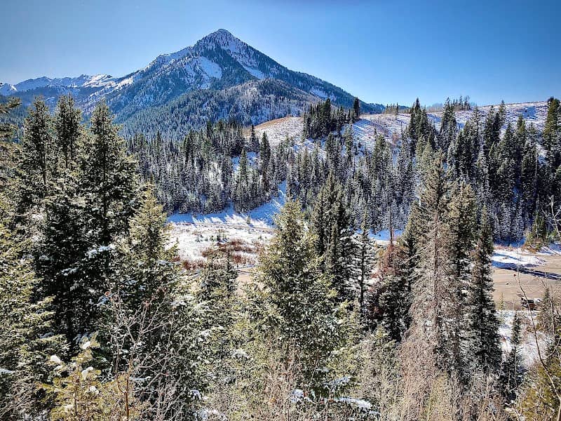 Mill D North Fork Trailhead - Image 3