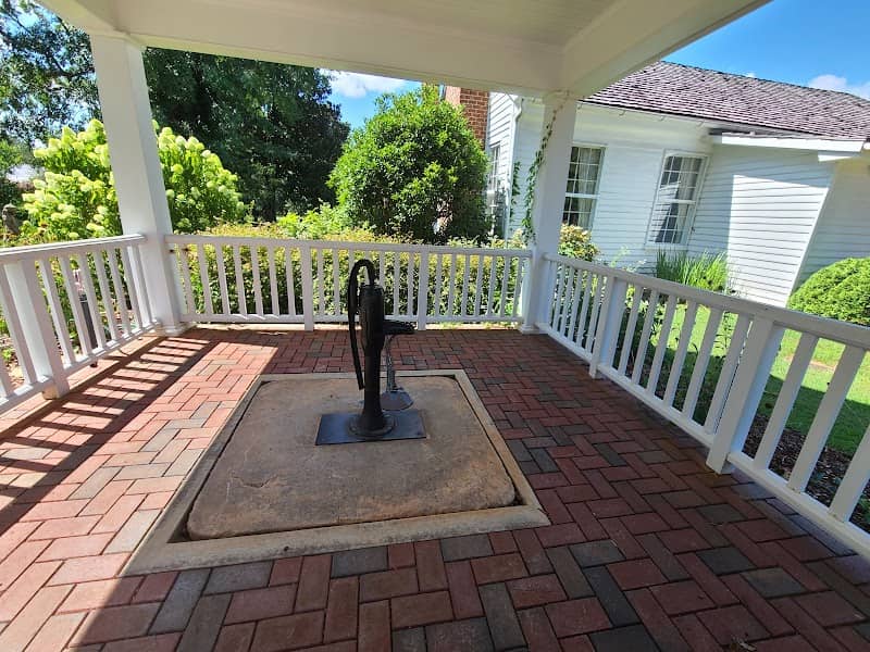 Helen Keller Birthplace - Image 1