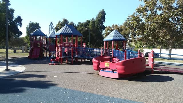 Veterans Park - Image 1