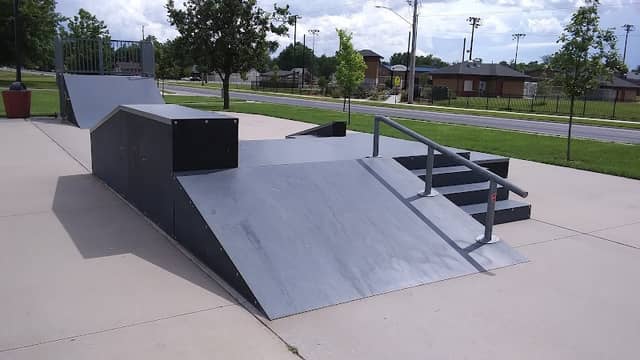 Hesston Skateboard Park - Image 2
