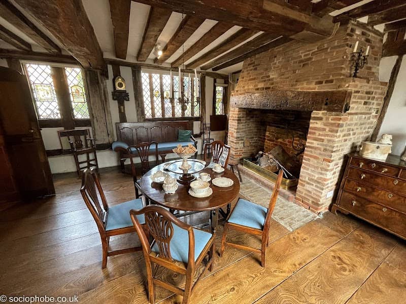 Little Hall - Image 3