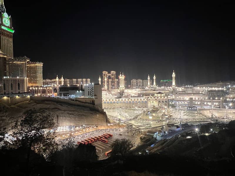 جبل مطل على الكعبه - Image 2