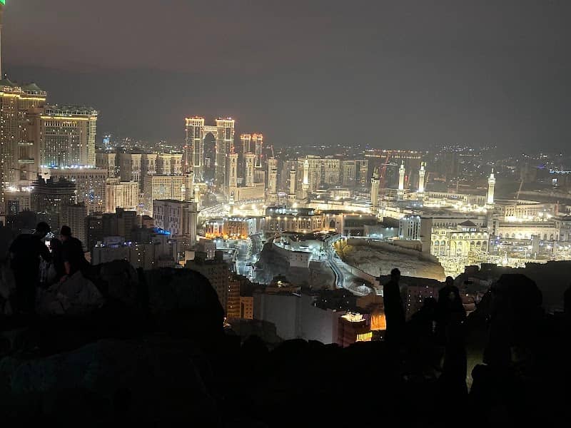 جبل مطل على الكعبه - Image 3