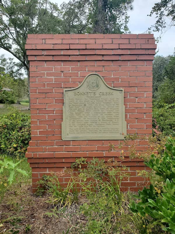 Stede Bonnet Monument - Image 3