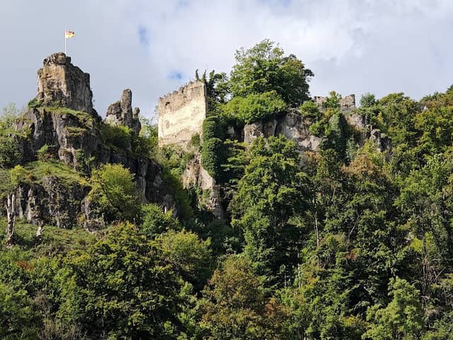 Burgruine Tachenstein - Image 1