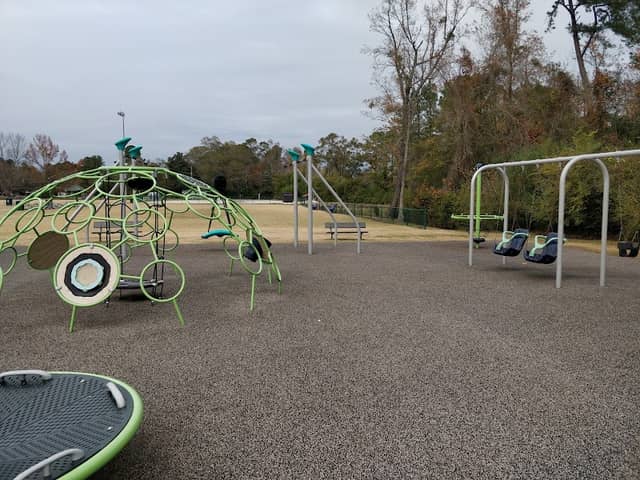 Pender Memorial Park - Image 1