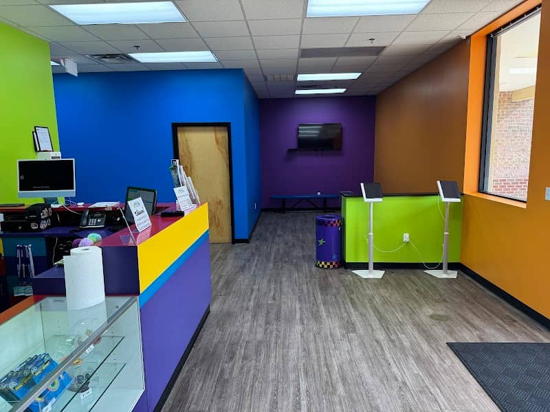 Bounce Roanoke - Image 1