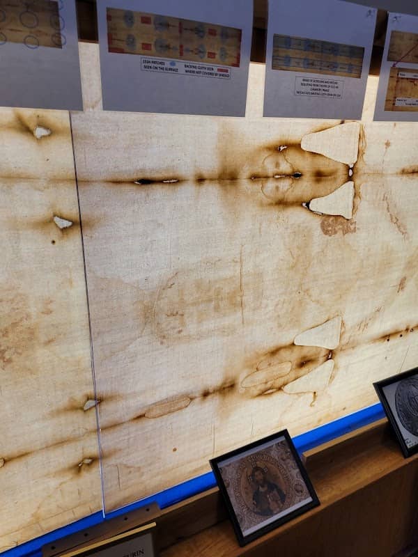Shroud Exhibit and Museum - Image 2