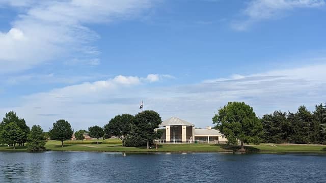 Bethany Lakes Park - Image 2