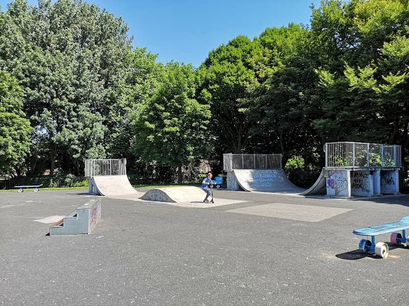 Pooldam skatepark - Image 1