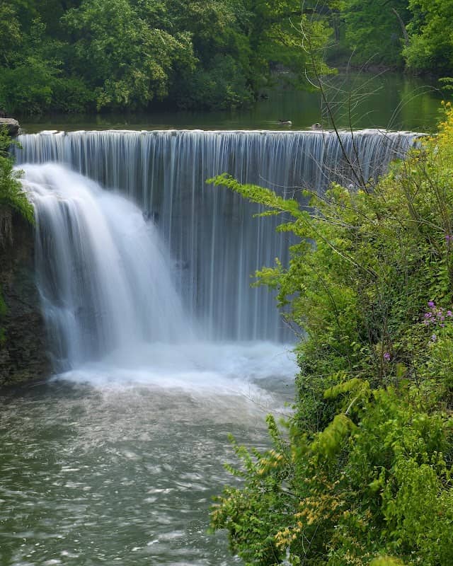 Waterfalls Trailhead - Image 2