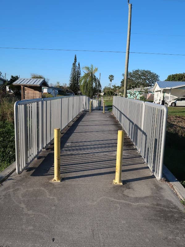 Capon Street Bridge Access Point - Image 1