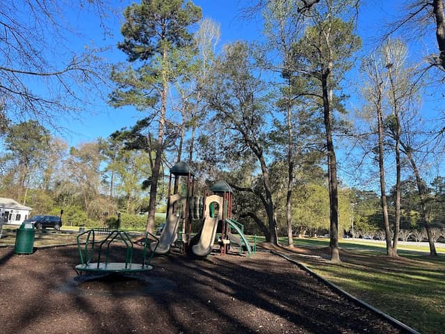 Boles Community Park - Image 1