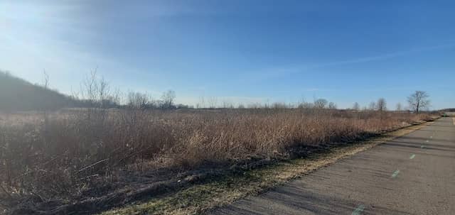 Western Reserve Greenway Bike Trail - Image 2