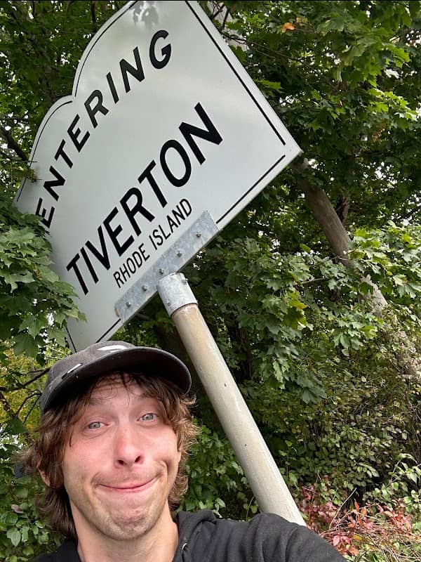 Welcome to Rhode Island - Tiverton (state sign) - Image 1